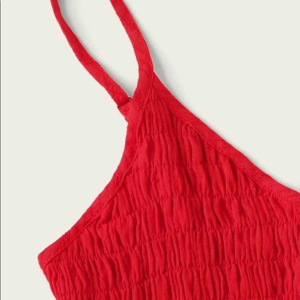 NWOT SHEIN smocked flounce Cami top Sz M I have 2 - Picture 3 of 8